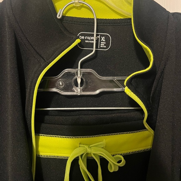 Women's Track Suits set of 3 - Picture 4 of 7